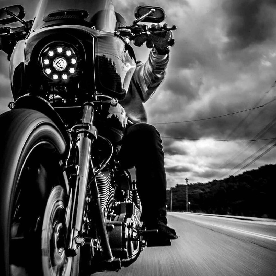 Harley Davidson LED Headlight for Sportster Dyna Softail