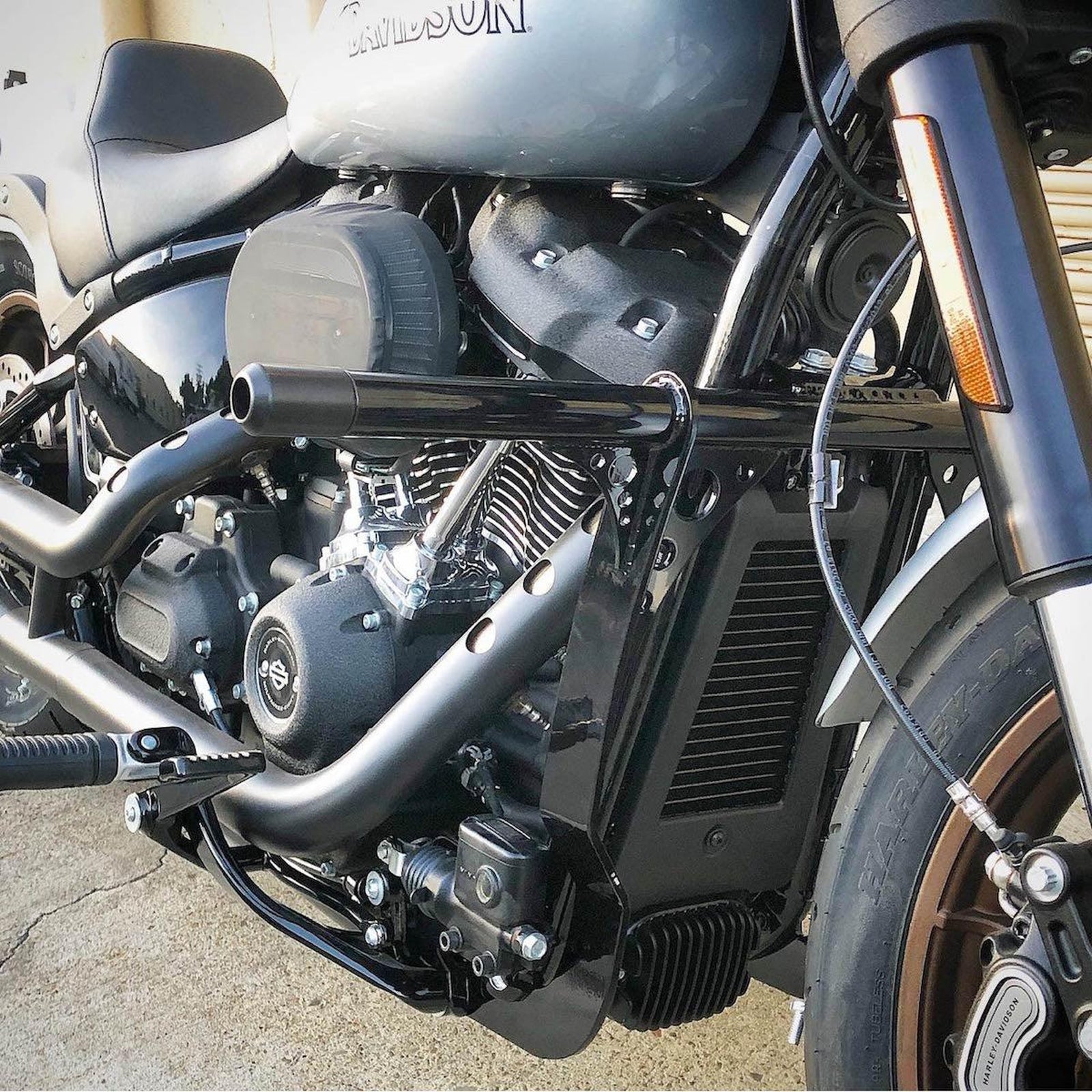 Bung King Highway Peg "High Bar" Crash Bar 2018-2025 Softail